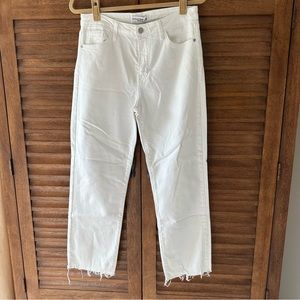 NWT White High Rise Vintage Straight Jeans Size 29